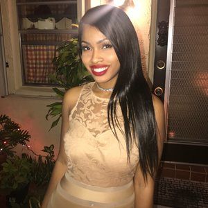 Meet your Posher, Seleena